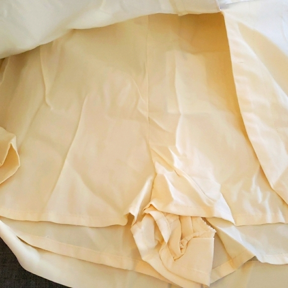 Cider Beige Slit Mini Skort Size Large - Picture 4 of 11